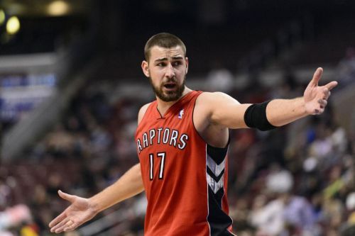 体育天津泰达：以赛代练提升身体水平