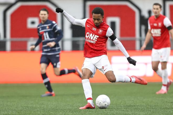 为男子网坛 为男子网坛